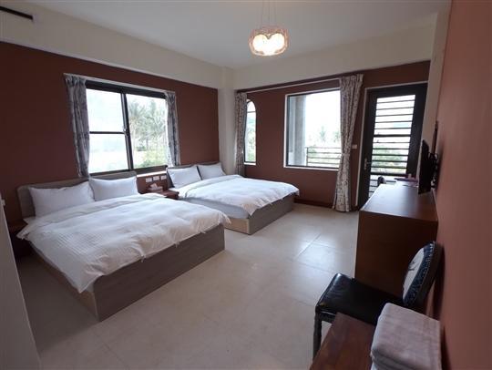 Moonlight Manor B&B Taitung Экстерьер фото